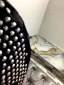 Kim Luna1 online show from 12/14/25, 09:08