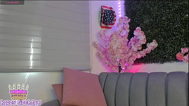 Snapshot of Doris_cruzz chatting on 05/19/26, 02:56 Doris cruzz online show from 05/19/26, 02:56