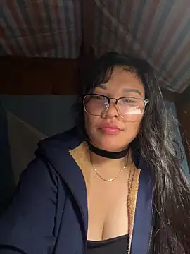 Snapshot of heodat-sexx chatting on 05/03/26, 01:22 heodat-sexx online show from 05/03/26, 01:22