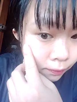 Snapshot of Ciin_hello chatting on 10/29/25, 01:41 Ciin hello online show from 10/29/25, 01:41