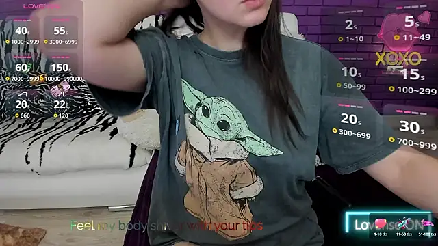 Snapshot of GlowMimi chatting on 02/26/26, 07:35 GlowMimi online show from 02/26/26, 07:35