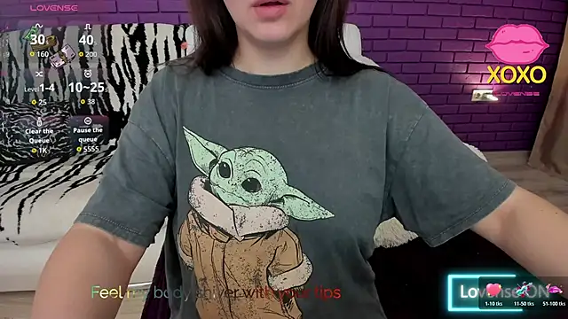 Snapshot of GlowMimi chatting on 02/28/26, 05:36 GlowMimi online show from 02/28/26, 05:36