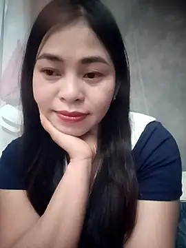 Snapshot of Bamboo-niee123 chatting on 01/12/26, 03:28 Bamboo-niee123 online show from 01/12/26, 03:28