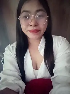 Snapshot of Bamboo-niee123 chatting on 02/19/26, 06:53 Bamboo-niee123 online show from 02/19/26, 06:53