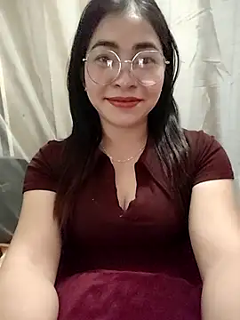 Snapshot of Bamboo-niee123 chatting on 03/15/26, 07:36 Bamboo-niee123 online show from 03/15/26, 07:36