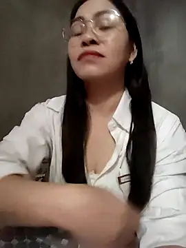 Snapshot of Bamboo-niee123 chatting on 03/25/26, 03:40 Bamboo-niee123 online show from 03/25/26, 03:40