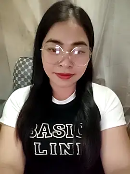 Snapshot of Bamboo-niee123 chatting on 04/01/26, 03:29 Bamboo-niee123 online show from 04/01/26, 03:29