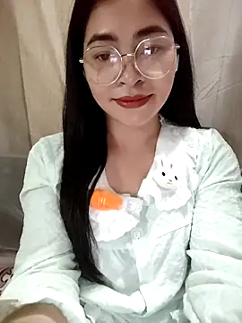 Snapshot of Bamboo-niee123 chatting on 04/02/26, 04:21 Bamboo-niee123 online show from 04/02/26, 04:21