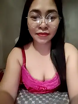 Snapshot of Bamboo-niee123 chatting on 04/02/26, 04:26 Bamboo-niee123 online show from 04/02/26, 04:26