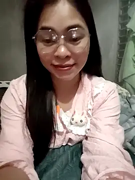 Snapshot of Bamboo-niee123 chatting on 04/08/26, 04:51 Bamboo-niee123 online show from 04/08/26, 04:51