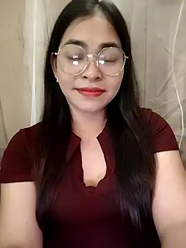 Snapshot of Bamboo-niee123 chatting on 04/12/26, 05:23 Bamboo-niee123 online show from 04/12/26, 05:23