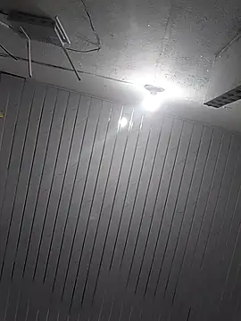 Snapshot of Hairy_ptt chatting on 04/21/26, 03:28 Hairy ptt online show from 04/21/26, 03:28