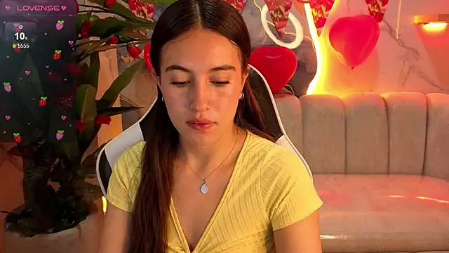 Nikka Tx online show from 02/16/26, 12:56