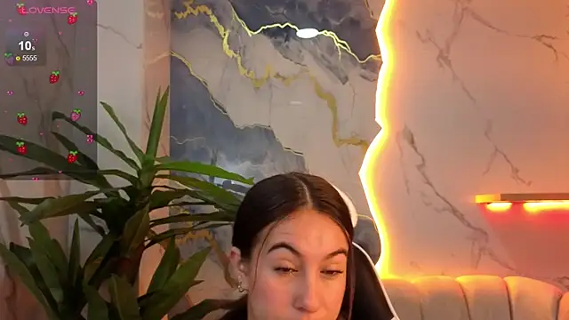 Nikka Tx online show from 02/21/26, 12:50