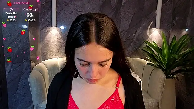 Snapshot of Nikka_Tx chatting on 04/15/26, 01:18 Nikka Tx online show from 04/15/26, 01:18