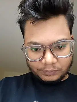 Snapshot of playboy210600 chatting on 11/20/25, 05:51 playboy210600 online show from 11/20/25, 05:51