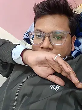 Snapshot of playboy210600 chatting on 12/16/25, 01:16 playboy210600 online show from 12/16/25, 01:16