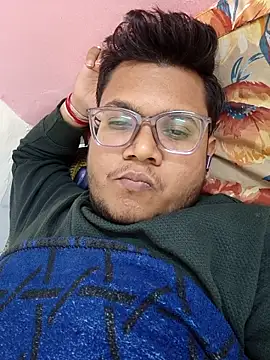 Snapshot of playboy210600 chatting on 12/18/25, 05:41 playboy210600 online show from 12/18/25, 05:41