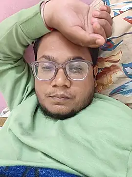 Snapshot of playboy210600 chatting on 01/11/26, 07:30 playboy210600 online show from 01/11/26, 07:30