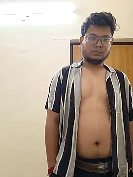 Snapshot of playboy210600 chatting on 01/19/26, 06:39 playboy210600 online show from 01/19/26, 06:39