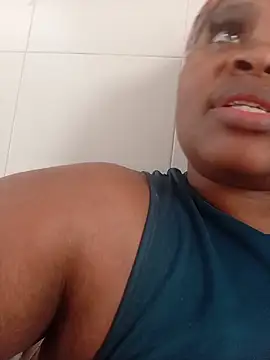 Snapshot of ThickLeeyanaXX chatting on 06/23/26, 01:53 ThickLeeyanaXX online show from 06/23/26, 01:53