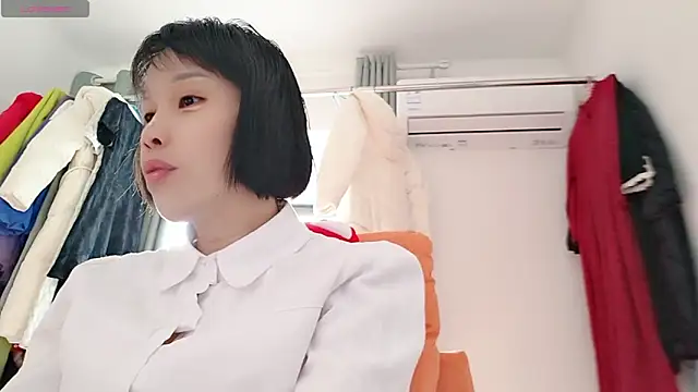 Yan61 online show from 12/19/25, 02:40