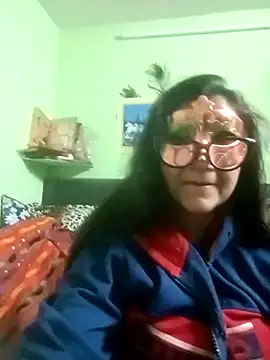 Snapshot of LOVE__RANI chatting on 12/03/25, 06:17 LOVE RANI online show from 12/03/25, 06:17