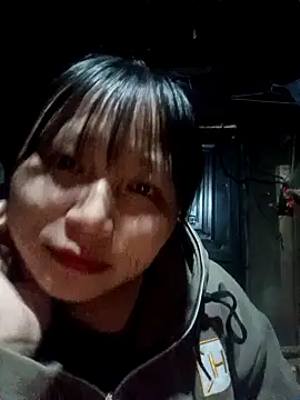 yoyo-mi online show from 10/29/25, 01:52