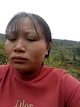 yoyo-mi online show from 11/06/25, 04:57