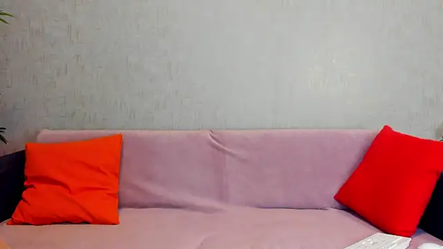 RebbeccaRay online show from 11/05/25, 08:20