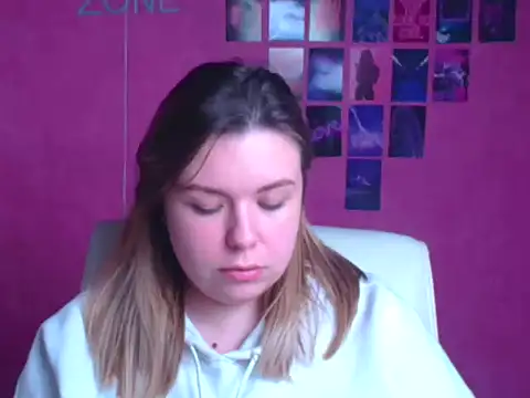 Snapshot of SusannaNight chatting on 11/03/25, 03:02 SusannaNight online show from 11/03/25, 03:02