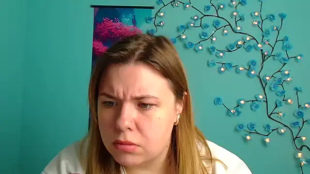 Snapshot of SusannaNight chatting on 11/11/25, 12:16 SusannaNight online show from 11/11/25, 12:16