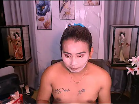 Snapshot of exoticashly chatting on 12/23/25, 10:35 exoticashly online show from 12/23/25, 10:35