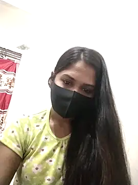 Green LaDY66 online show from 11/04/25, 04:50