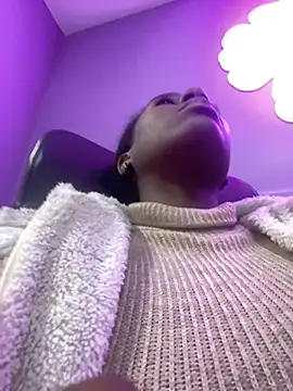 Snapshot of milarain chatting on 03/23/26, 05:00 milarain online show from 03/23/26, 05:00