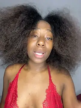 Snapshot of milarain chatting on 03/31/26, 12:45 milarain online show from 03/31/26, 12:45