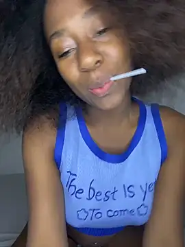 Snapshot of milarain chatting on 04/04/26, 05:27 milarain online show from 04/04/26, 05:27