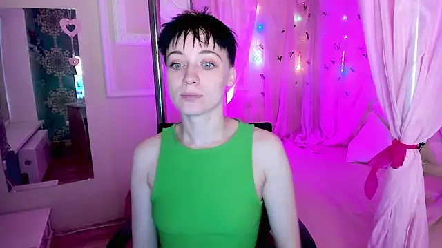 Snapshot of ErickaFetish chatting on 11/12/25, 07:09 ErickaFetish online show from 11/12/25, 07:09