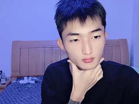 N228 online show from 11/10/25, 10:03