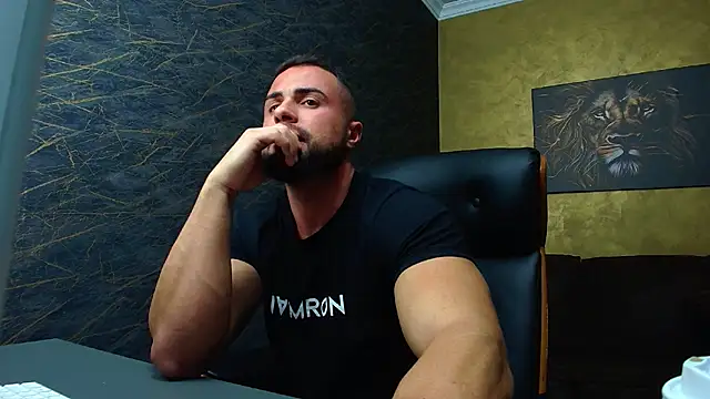 HayesWood online show from 11/06/25, 05:52