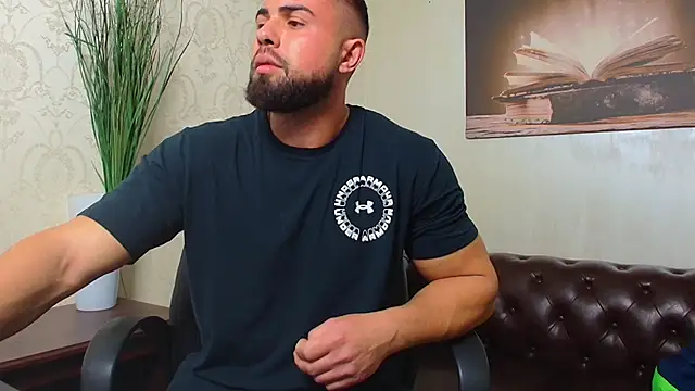 HayesWood online show from 11/29/25, 05:43