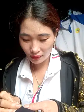 Snapshot of HGiasexy69 chatting on 11/08/25, 08:47 HGiasexy69 online show from 11/08/25, 08:47