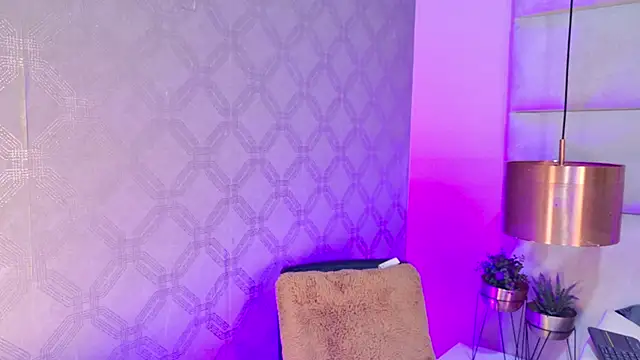 Arianaa Gray online show from 12/15/25, 03:55