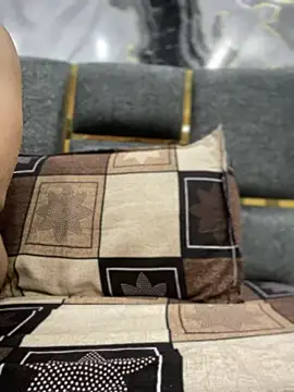 Snapshot of Heena_Sharma982 chatting on 03/21/26, 05:49 Heena Sharma982 online show from 03/21/26, 05:49