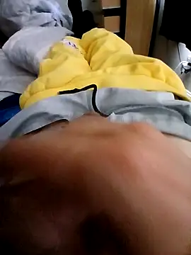 Snapshot of Xxn8x chatting on 12/17/25, 07:31 Xxn8x online show from 12/17/25, 07:31