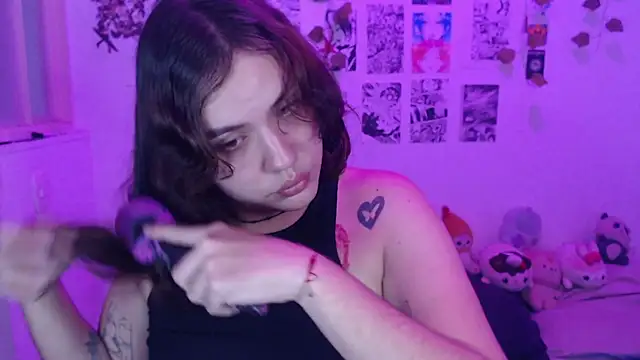 reiko doll online show from 11/12/25, 10:09