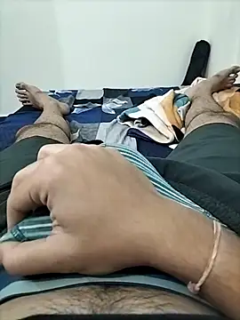 Snapshot of SentScruples chatting on 12/02/25, 08:26 SentScruples online show from 12/02/25, 08:26