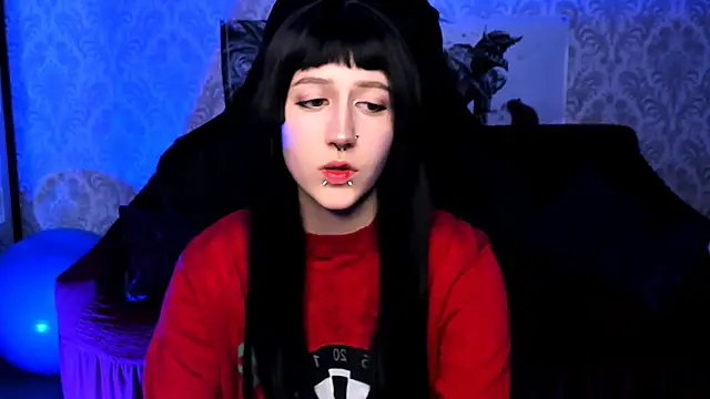 Snapshot of kamisama_ami chatting on 10/31/25, 07:04 kamisama ami online show from 10/31/25, 07:04