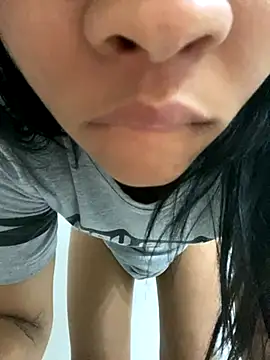 Beatriz209 online show from 11/10/25, 06:07