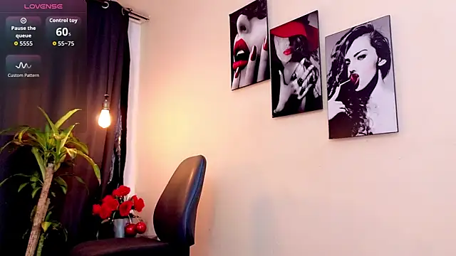 Snapshot of Flor_Gil chatting on 11/27/25, 03:52 Flor Gil online show from 11/27/25, 03:52